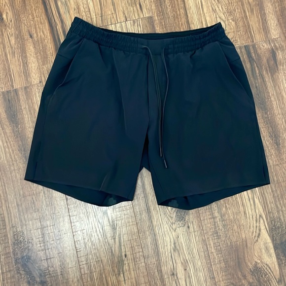 lululemon Channel swim trunks - Picture 1 of 2